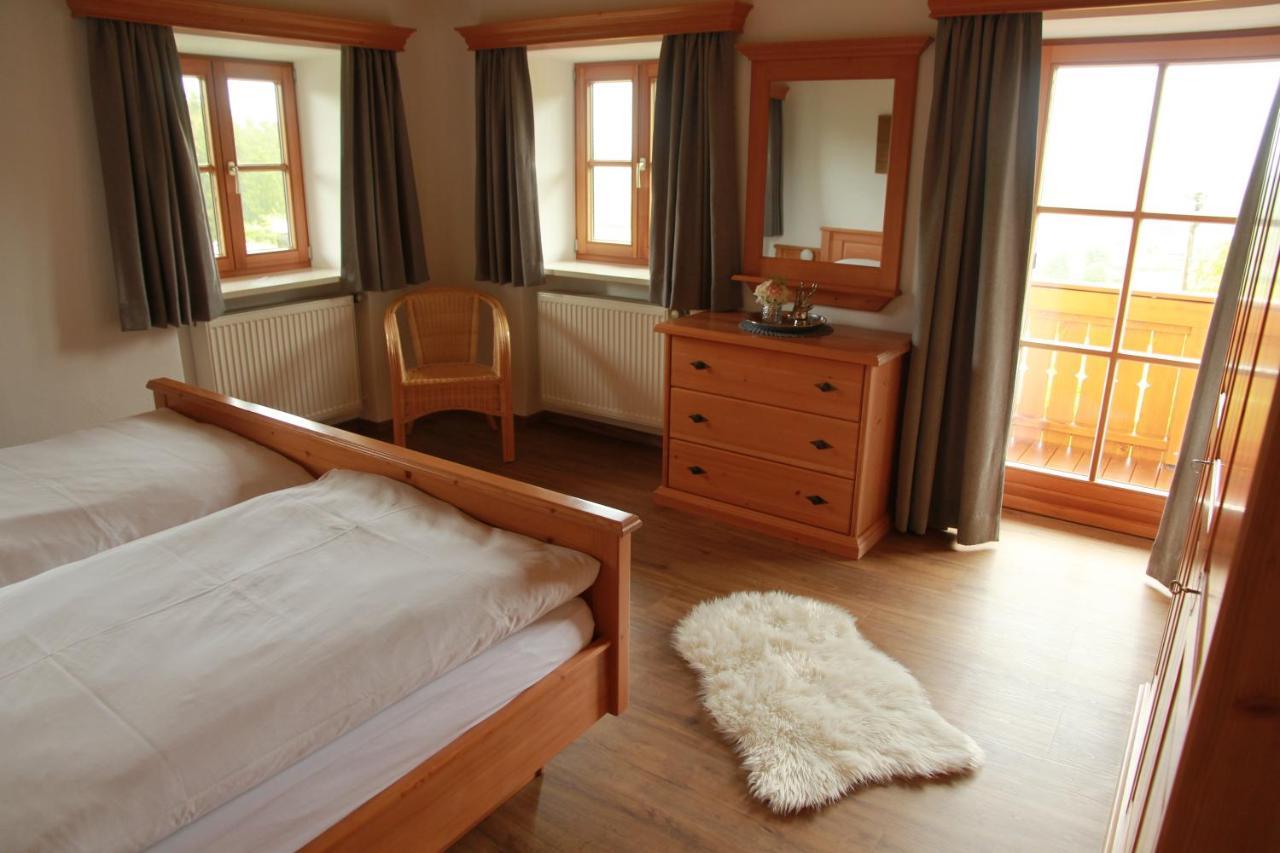 Übersee Ferienwohnung Fritzenwenger מראה חיצוני תמונה