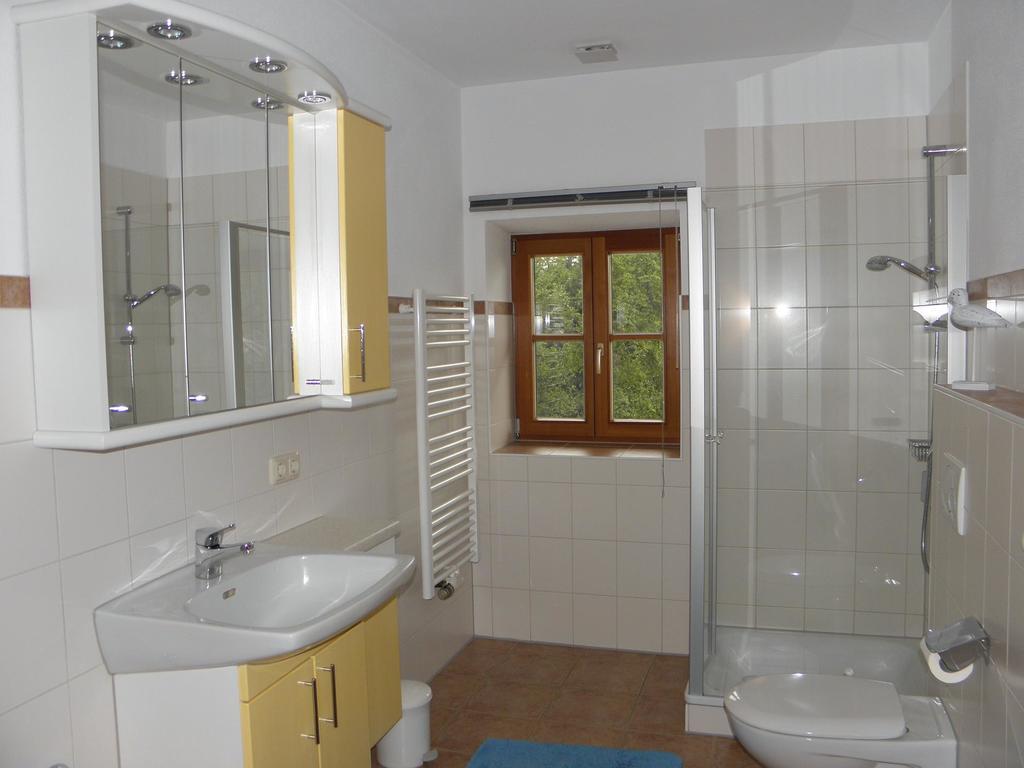 Übersee Ferienwohnung Fritzenwenger מראה חיצוני תמונה